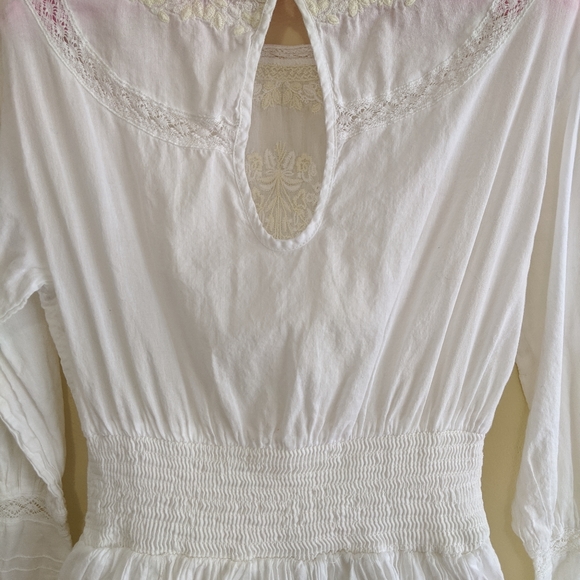 Dress - Picture 5 of 9